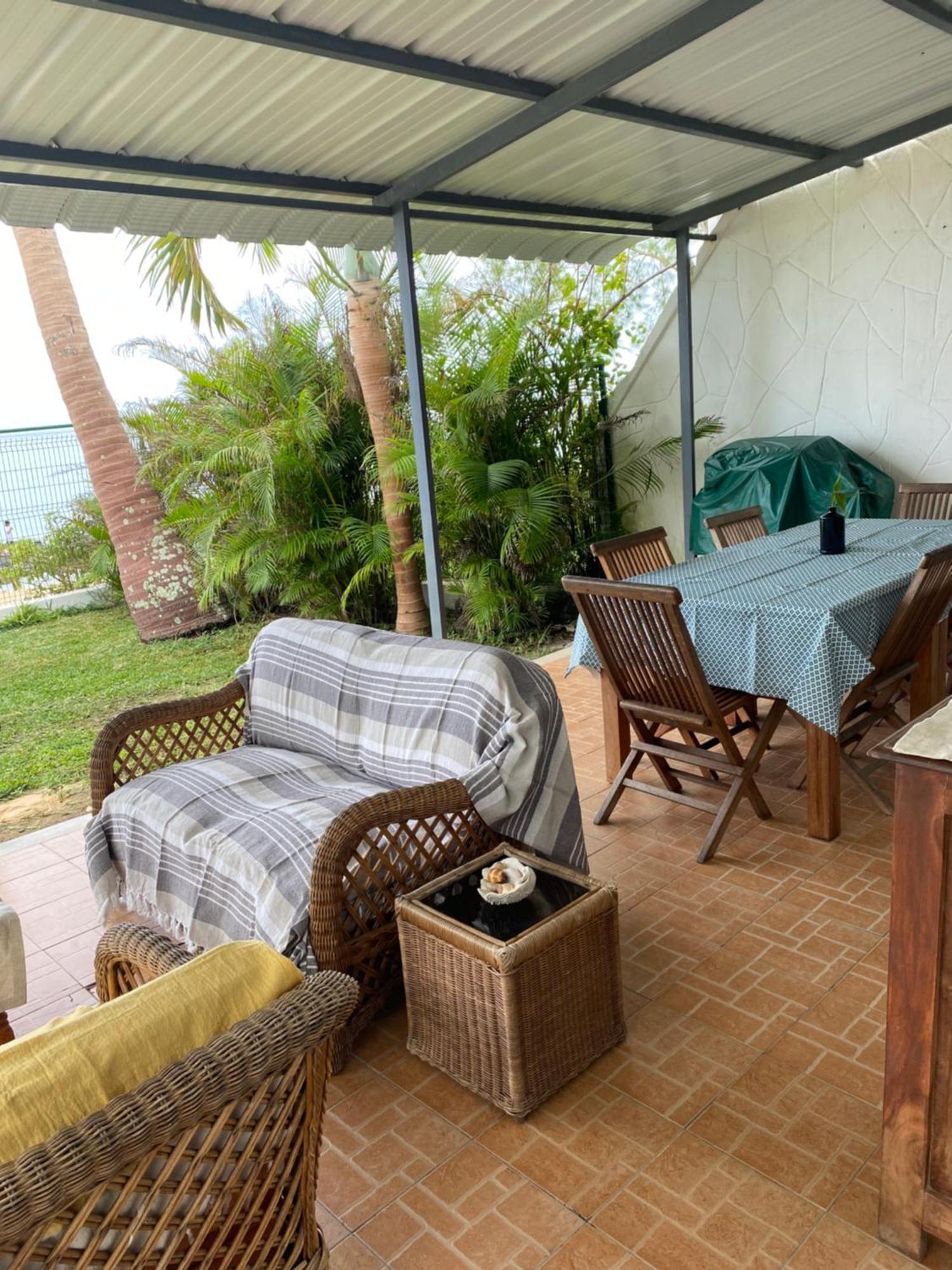 Vacation Beach House South Of Mauritius - Riambel Eksteriør billede